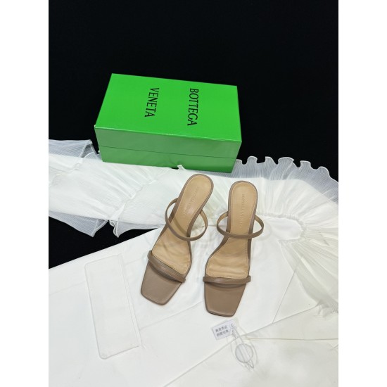 Bottega Veneta Pumps & Heels