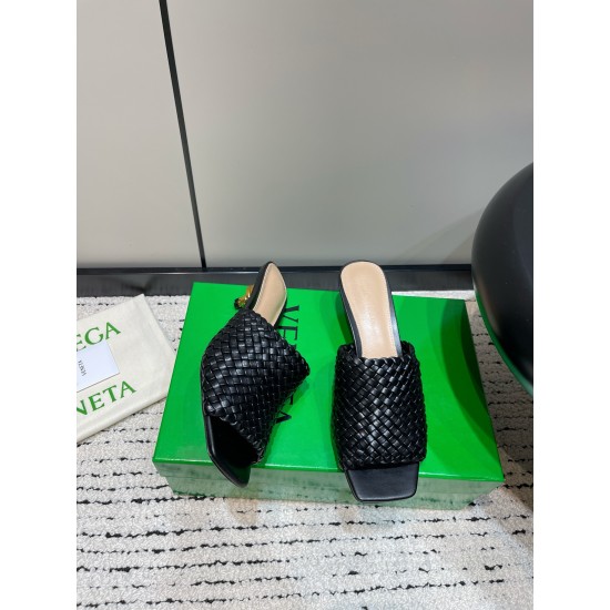 Bottega Veneta Pumps & Heels