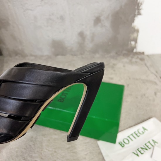 Bottega Veneta Pumps & Heels