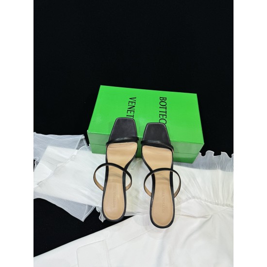 Bottega Veneta Pumps & Heels