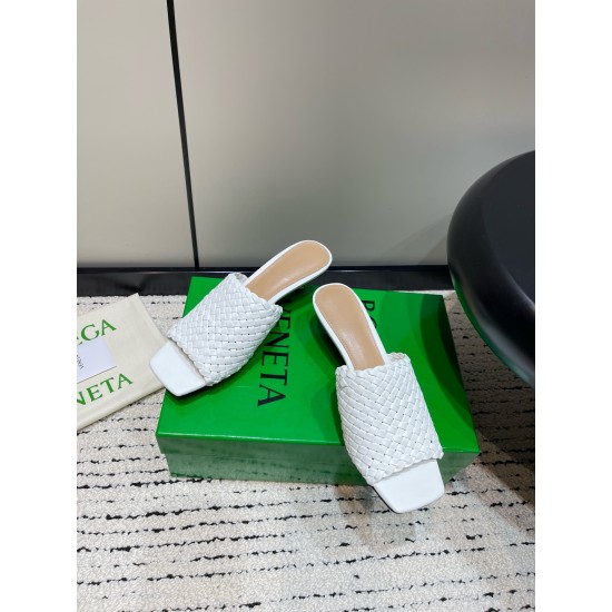 Bottega Veneta Pumps & Heels