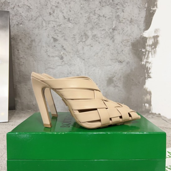 Bottega Veneta Pumps & Heels