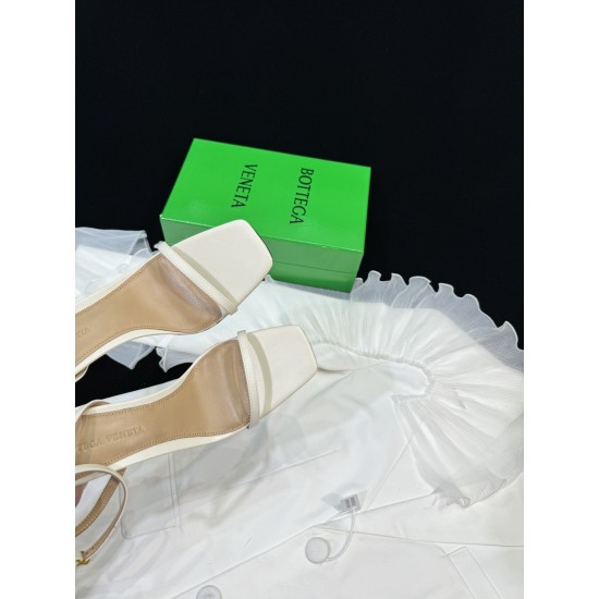 Bottega Veneta Pumps & Heels