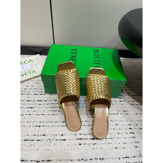 Bottega Veneta Pumps & Heels