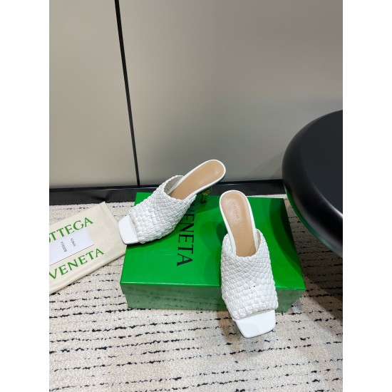 Bottega Veneta Pumps & Heels