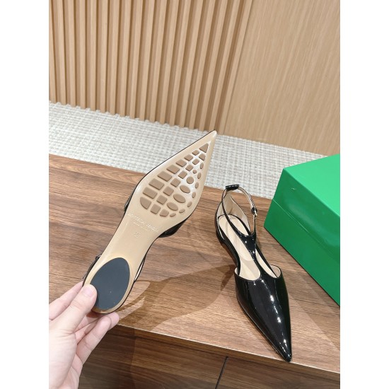 Bottega Veneta Pumps & Heels