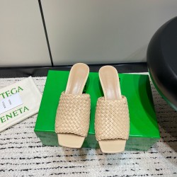 Bottega Veneta Pumps & Heels