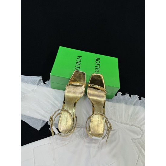 Bottega Veneta Pumps & Heels