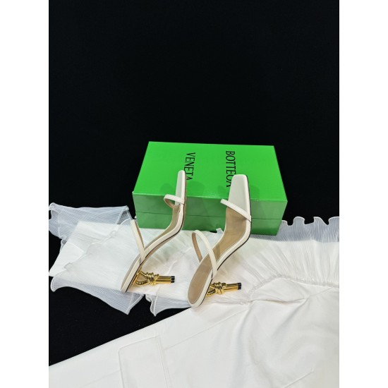 Bottega Veneta Pumps & Heels