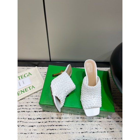 Bottega Veneta Pumps & Heels