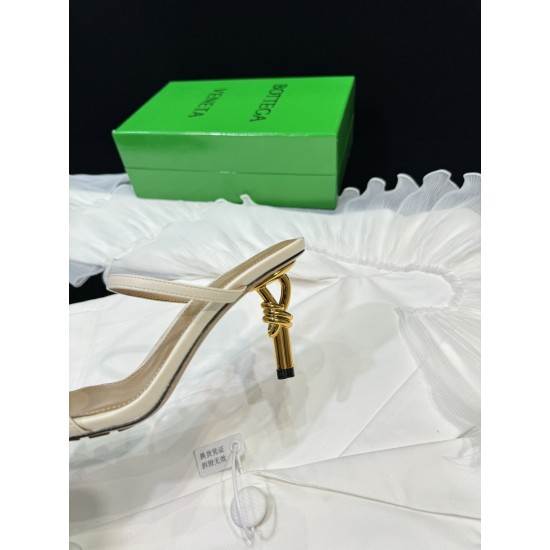 Bottega Veneta Pumps & Heels