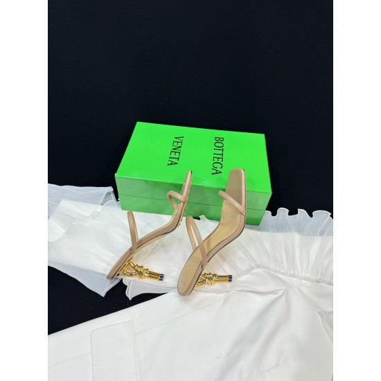 Bottega Veneta Pumps & Heels