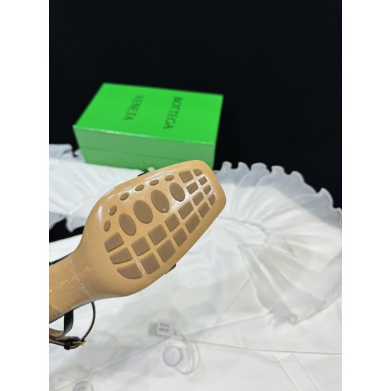 Bottega Veneta Pumps & Heels
