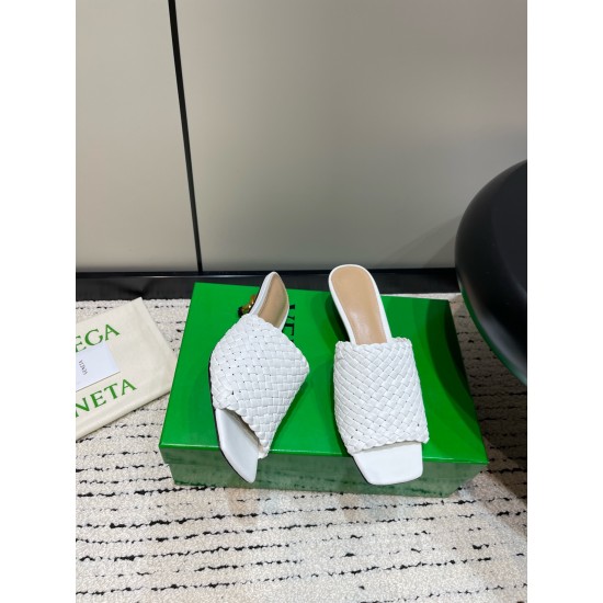 Bottega Veneta Pumps & Heels