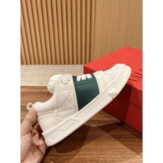 Valentino Sneakers
