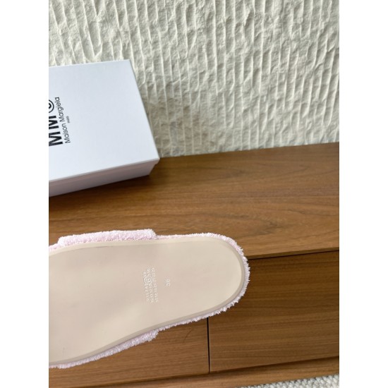 Maison Margiela Tabi Shoes