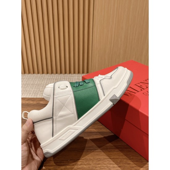 Valentino Sneakers