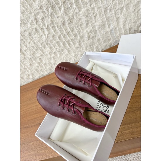Maison Margiela Tabi Shoes