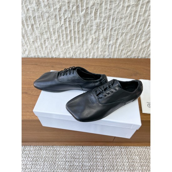 Maison Margiela Tabi Shoes
