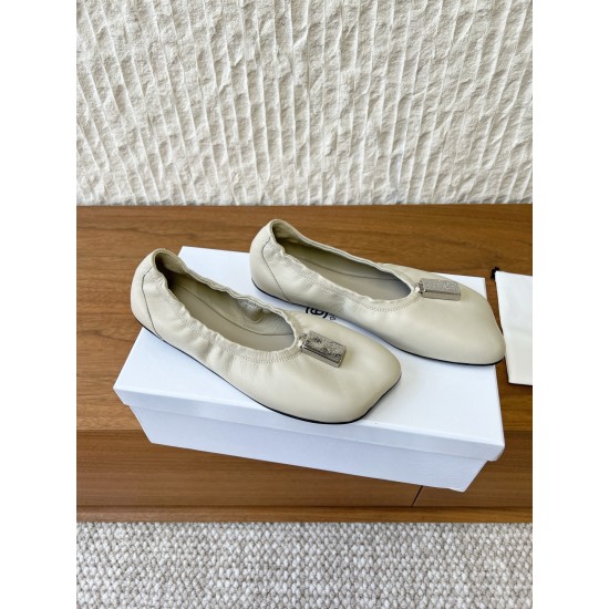 Maison Margiela Tabi Shoes