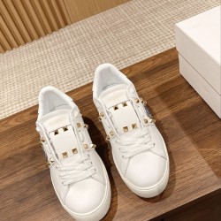 Valentino Sneakers