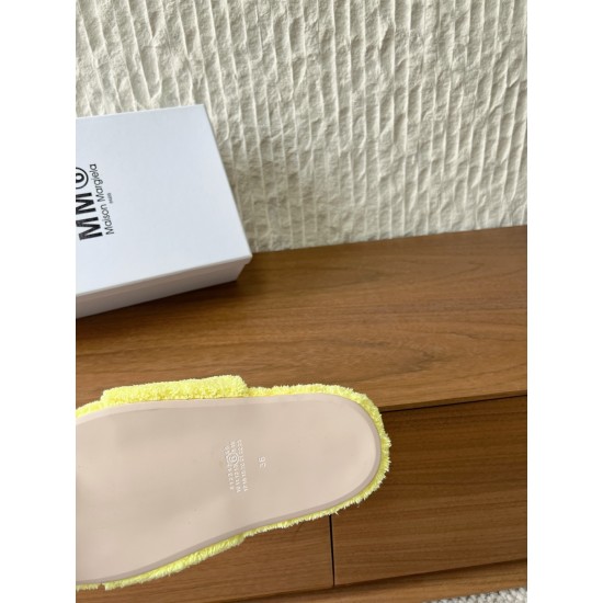 Maison Margiela Tabi Shoes