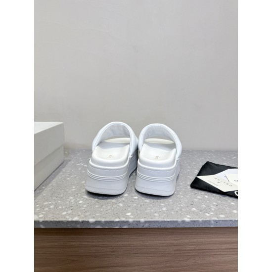 CELINE SLIPPERS