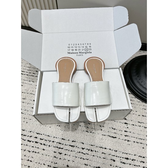 Maison Margiela Tabi Shoes