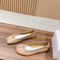 Maison Margiela Tabi Shoes