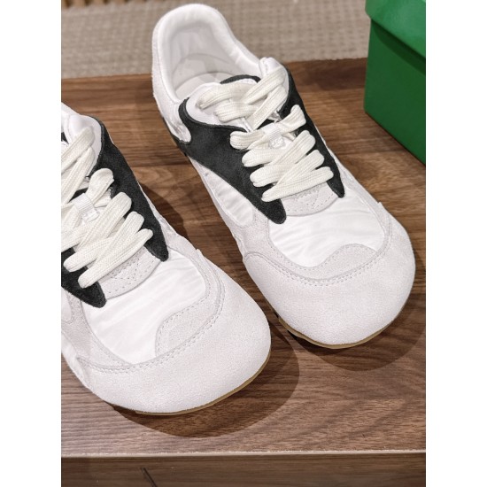 Bottega Veneta Sneakers