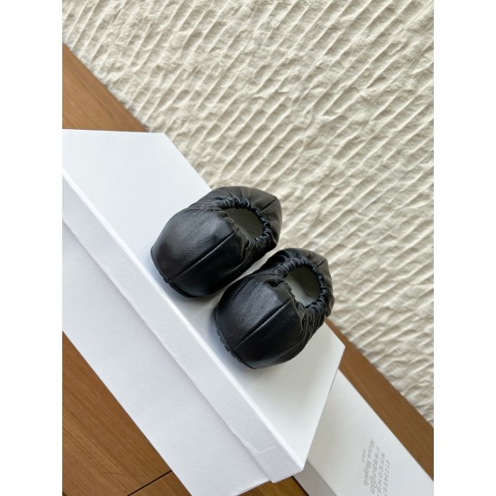 Maison Margiela Tabi Shoes