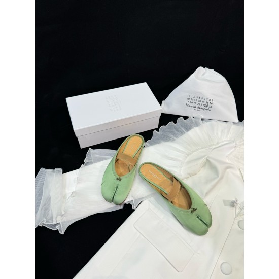 Maison Margiela Tabi Shoes