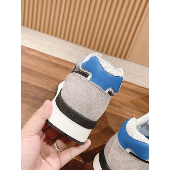 Valentino Sneakers
