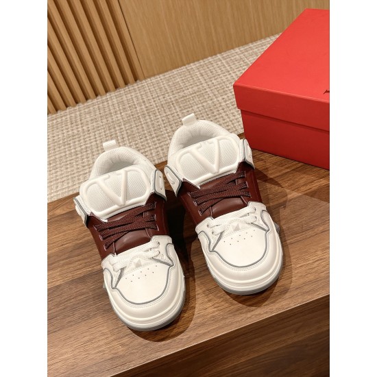 Valentino Sneakers
