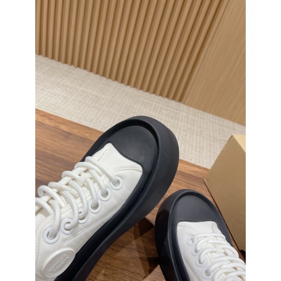 Bottega Veneta Sneakers