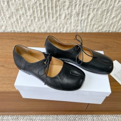 Maison Margiela Tabi Shoes