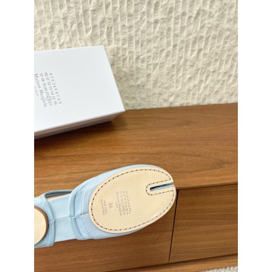 Maison Margiela Tabi Shoes