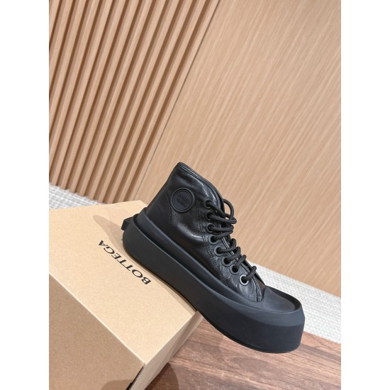 Bottega Veneta Sneakers
