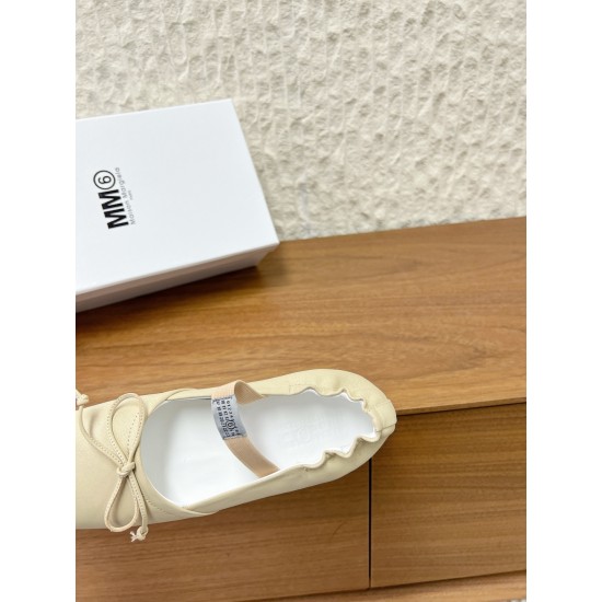 Maison Margiela Tabi Shoes