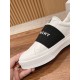 GIVENCHY Sneakers