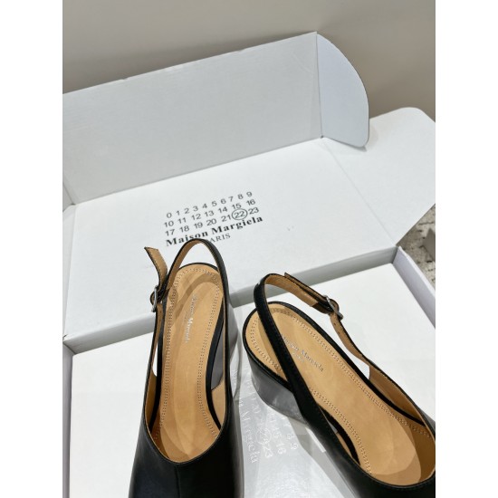 Maison Margiela Tabi Shoes