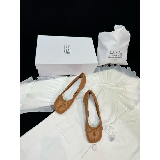Maison Margiela Tabi Shoes