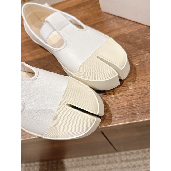 Maison Margiela Tabi Shoes