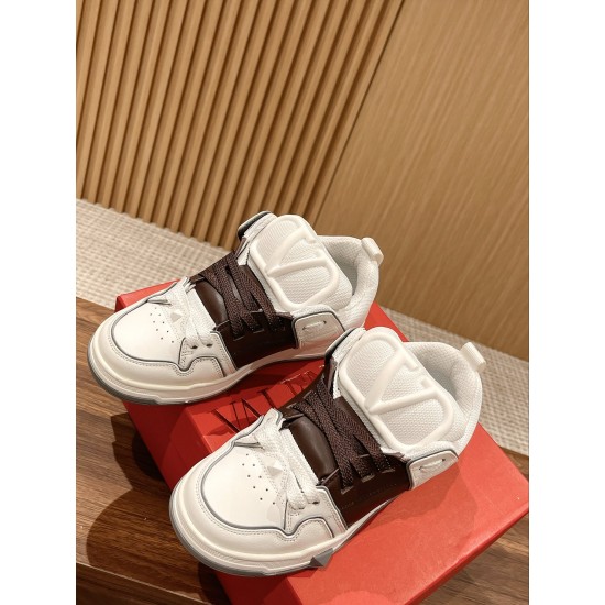 Valentino Sneakers
