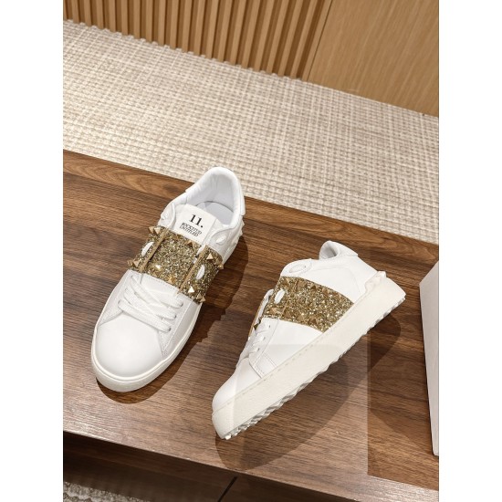 Valentino Sneakers