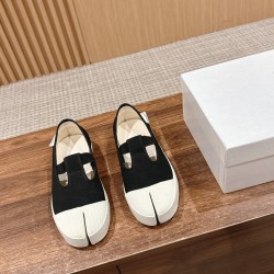 Maison Margiela Tabi Shoes