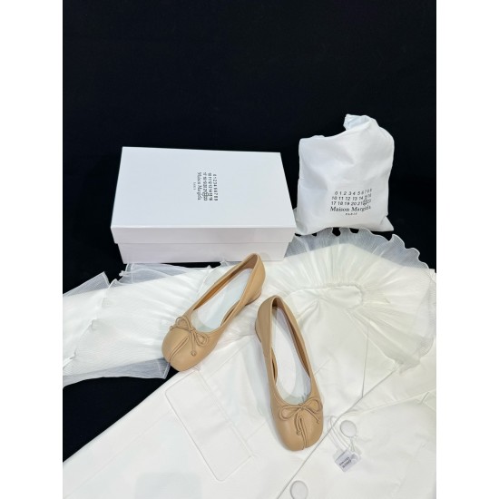 Maison Margiela Tabi Shoes