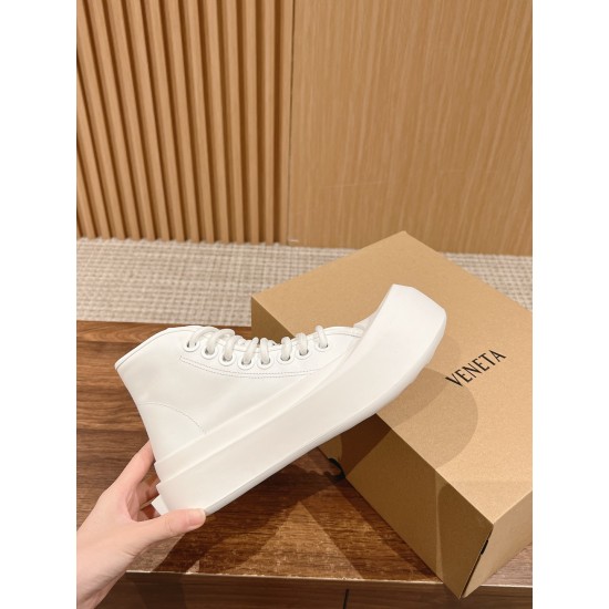 Bottega Veneta Sneakers