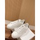 GIVENCHY Sneakers