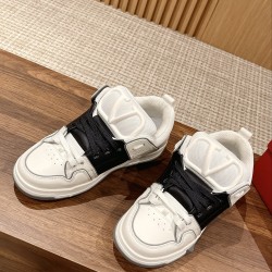 Valentino Sneakers